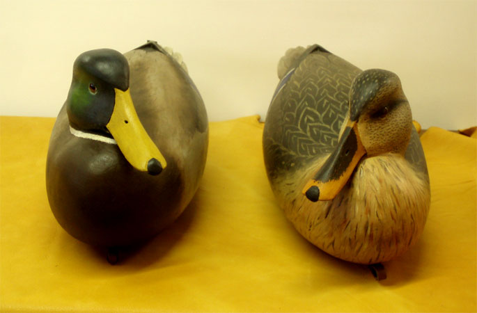 A Pair of Mallard carvings by Bob White