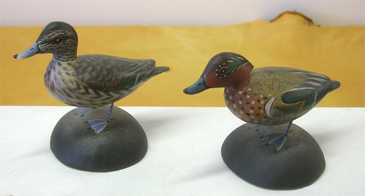 Miniature Carvings by Elmer Crowell