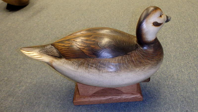 Hen Old Squaw Gunner - carved by Jim Schmiedlin